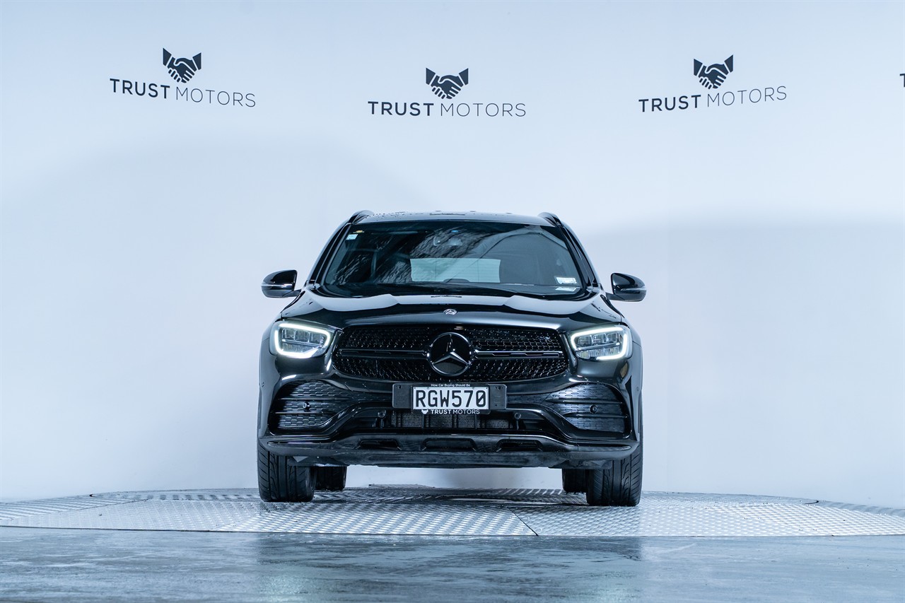 2019 Mercedes-Benz GLC 300