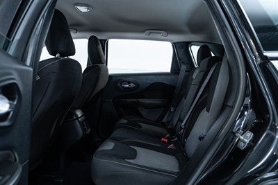 2015 Jeep Cherokee - Thumbnail