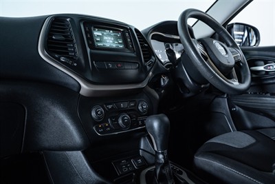 2015 Jeep Cherokee - Thumbnail