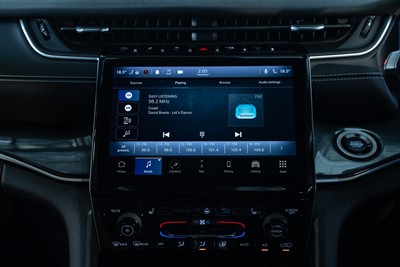 2023 Jeep Grand Cherokee - Thumbnail