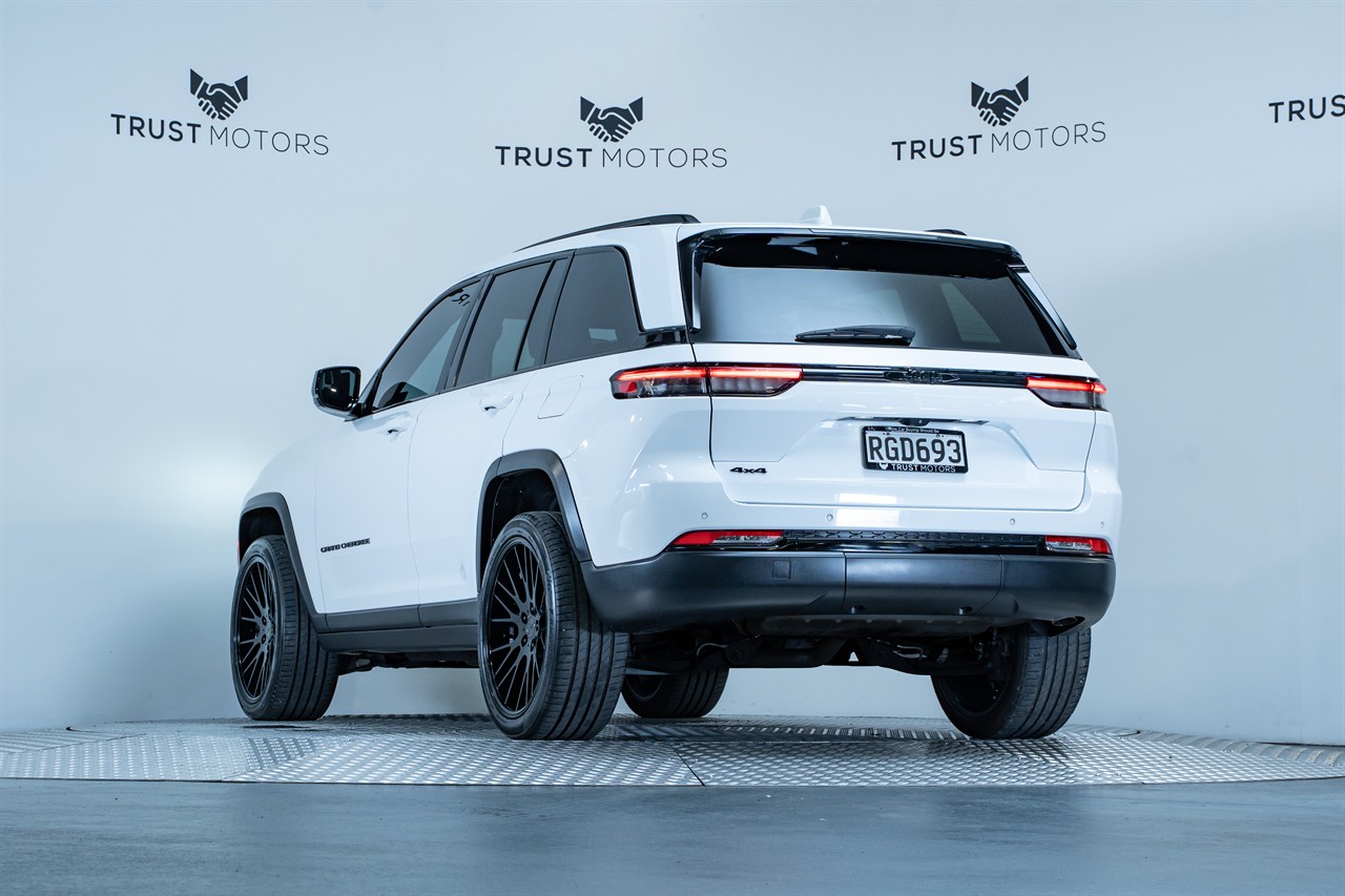 2023 Jeep Grand Cherokee