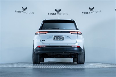 2023 Jeep Grand Cherokee - Thumbnail