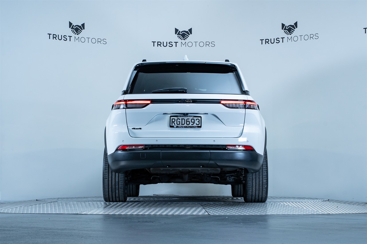 2023 Jeep Grand Cherokee