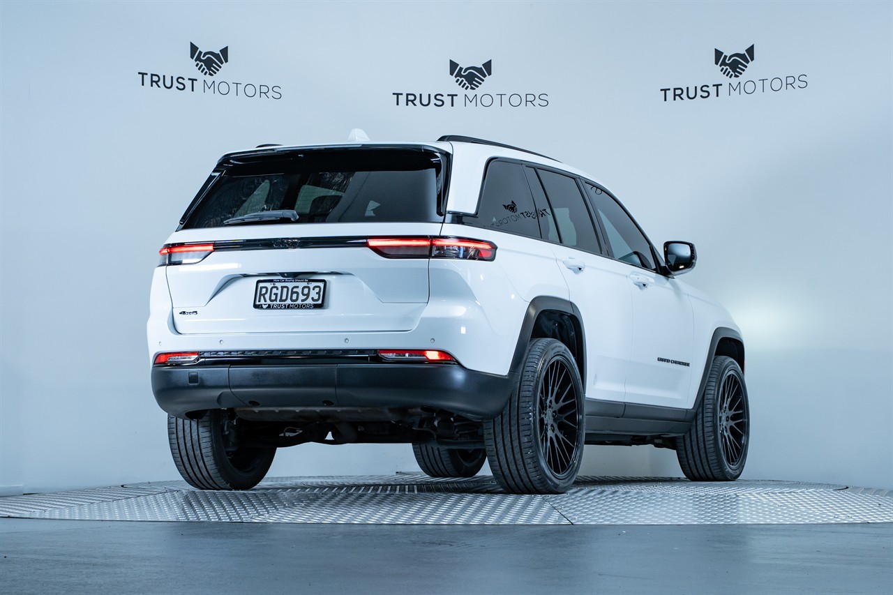 2023 Jeep Grand Cherokee