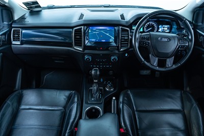 2020 Ford Everest - Thumbnail