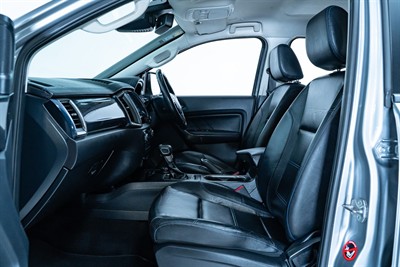 2020 Ford Everest - Thumbnail