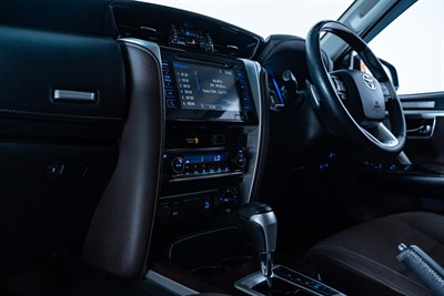 2019 Toyota Fortuner - Thumbnail