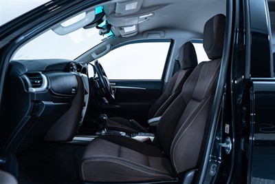 2019 Toyota Fortuner - Thumbnail