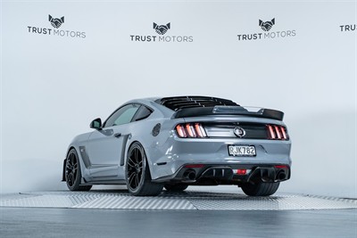 2016 Ford Mustang - Thumbnail