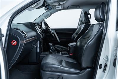 2019 Toyota Landcruiser Prado - Thumbnail