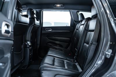 2016 Jeep Grand Cherokee - Thumbnail