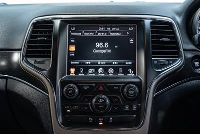 2016 Jeep Grand Cherokee - Thumbnail