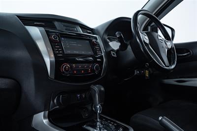 2019 Nissan Navara - Thumbnail