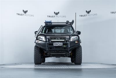 2019 Nissan Navara - Thumbnail