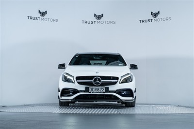 2017 Mercedes-Benz A 45 - Thumbnail