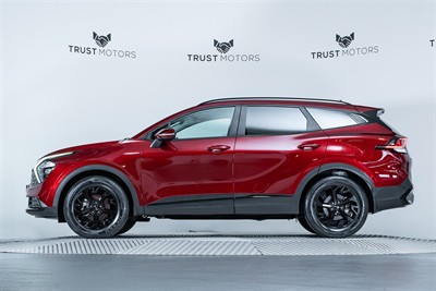 2022 Kia Sportage - Thumbnail