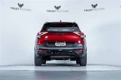 2022 Kia Sportage - Thumbnail