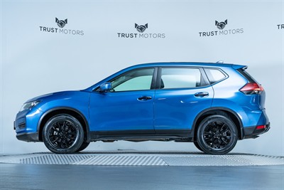 2021 Nissan X-Trail - Thumbnail