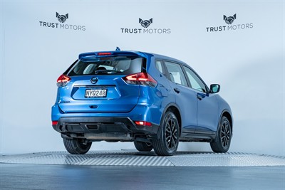 2021 Nissan X-Trail - Thumbnail