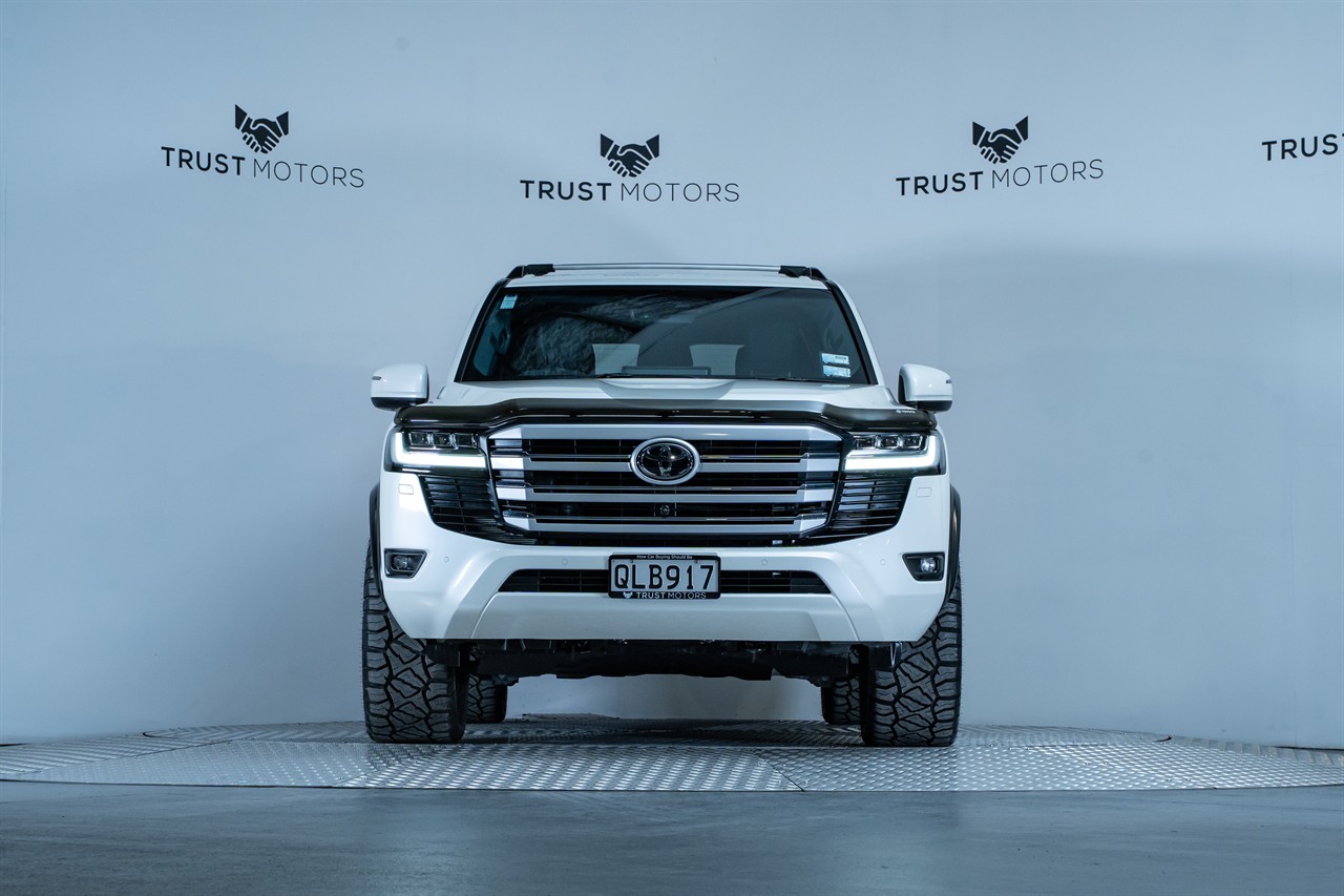 2024 Toyota Land Cruiser