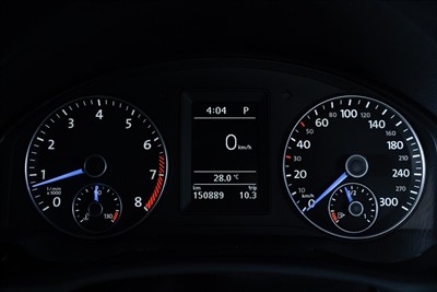 2010 Volkswagen Scirocco - Thumbnail