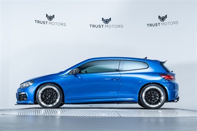 2010 Volkswagen Scirocco - Thumbnail