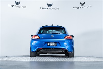 2010 Volkswagen Scirocco - Thumbnail