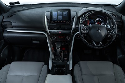 2022 Mitsubishi Eclipse Cross - Thumbnail