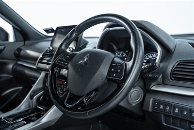 2022 Mitsubishi Eclipse Cross - Thumbnail