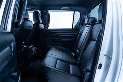 2022 Toyota Hilux - Thumbnail