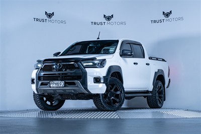 2022 Toyota Hilux - Thumbnail