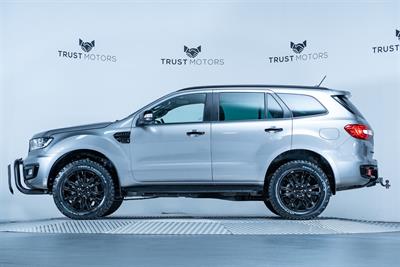 2021 Ford Everest - Thumbnail