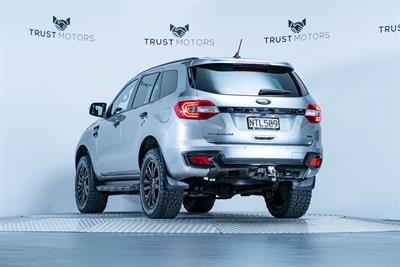 2021 Ford Everest - Thumbnail