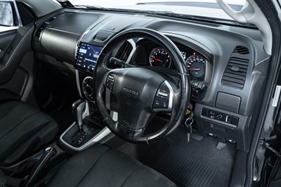 2017 Isuzu D-Max - Thumbnail