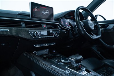 2019 Audi Rs4 - Thumbnail