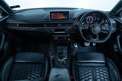 2019 Audi Rs4 - Thumbnail