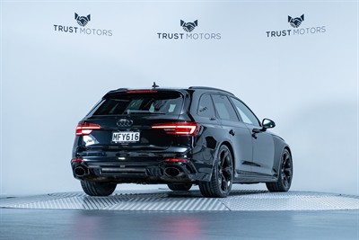 2019 Audi Rs4 - Thumbnail