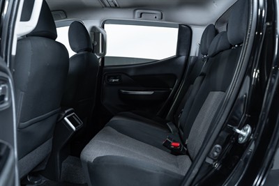 2020 Mitsubishi Triton - Thumbnail