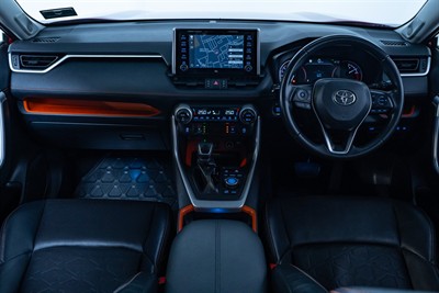 2020 Toyota Rav4 - Thumbnail