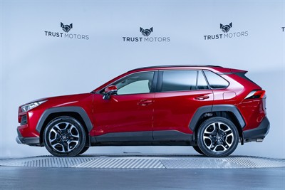 2020 Toyota Rav4 - Thumbnail