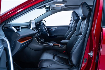 2020 Toyota Rav4 - Thumbnail