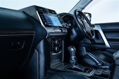 2021 Toyota Landcruiser Prado - Thumbnail