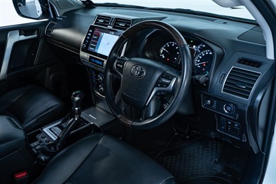 2021 Toyota Landcruiser Prado - Thumbnail