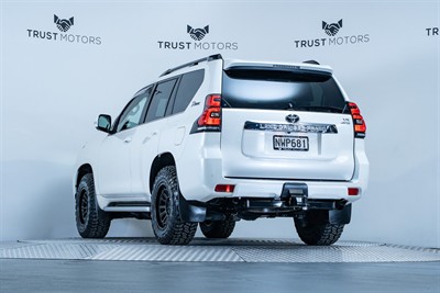 2021 Toyota Landcruiser Prado - Thumbnail