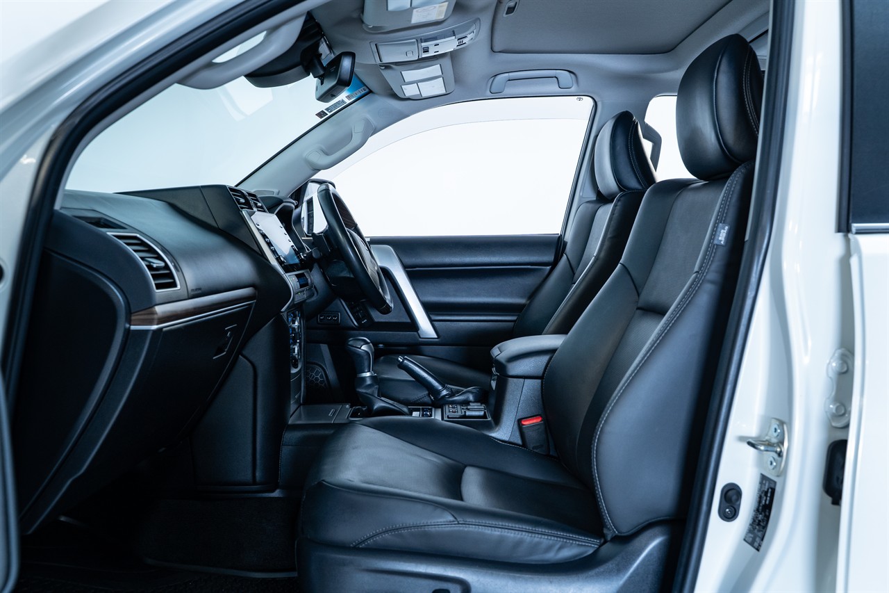 2021 Toyota Landcruiser Prado