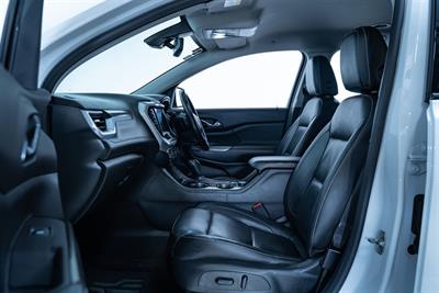 2020 Holden Acadia - Thumbnail