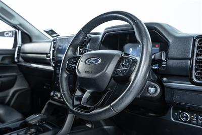 2023 Ford Everest - Thumbnail