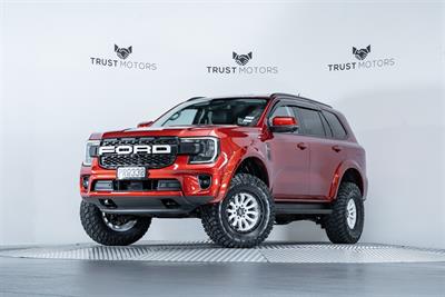 2023 Ford Everest - Thumbnail