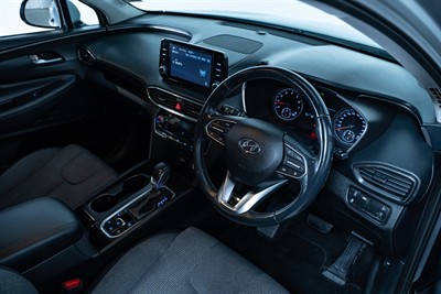 2021 Hyundai Santa Fe - Thumbnail