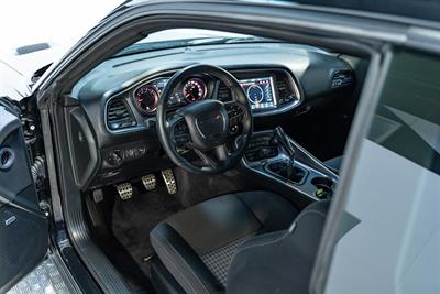 2019 Dodge Challenger - Thumbnail